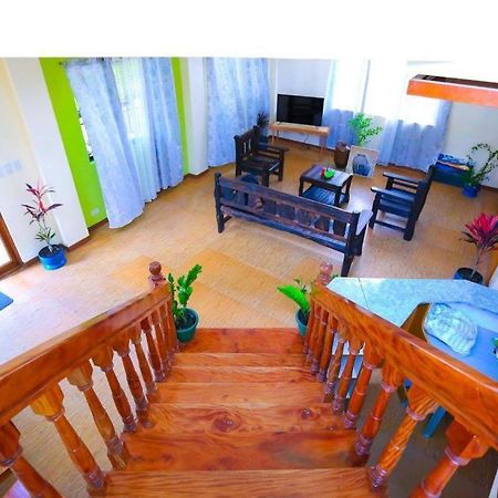 Hillside Villa Basco Exterior photo